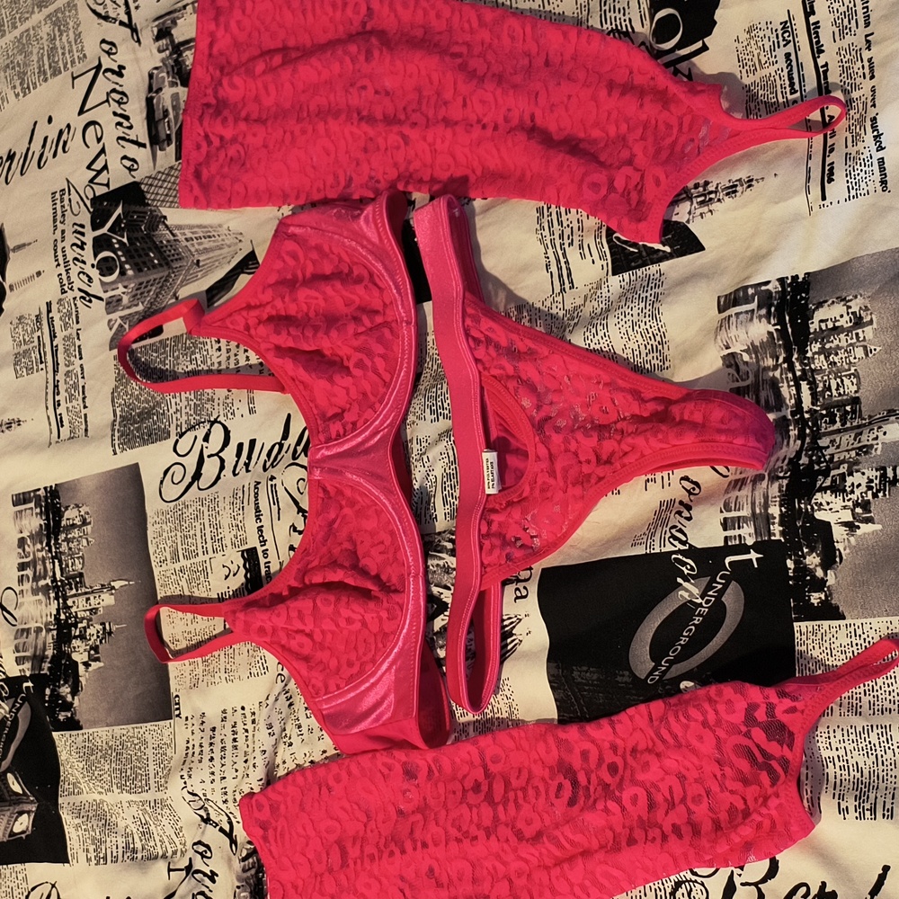 Pink Lace Lingerie Set